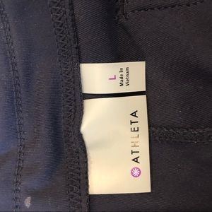 Athleta Pants - Athleta cropped pants Athleta Pants - Athleta cropped pants